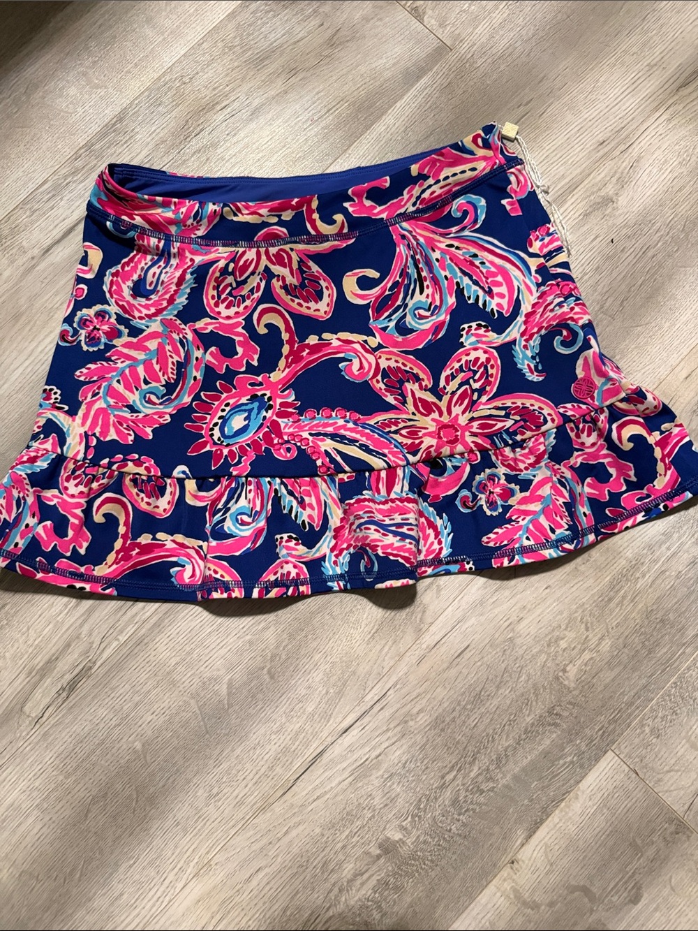 Lilly Pulitzer girls skirt size XL (12-14) new with tags.